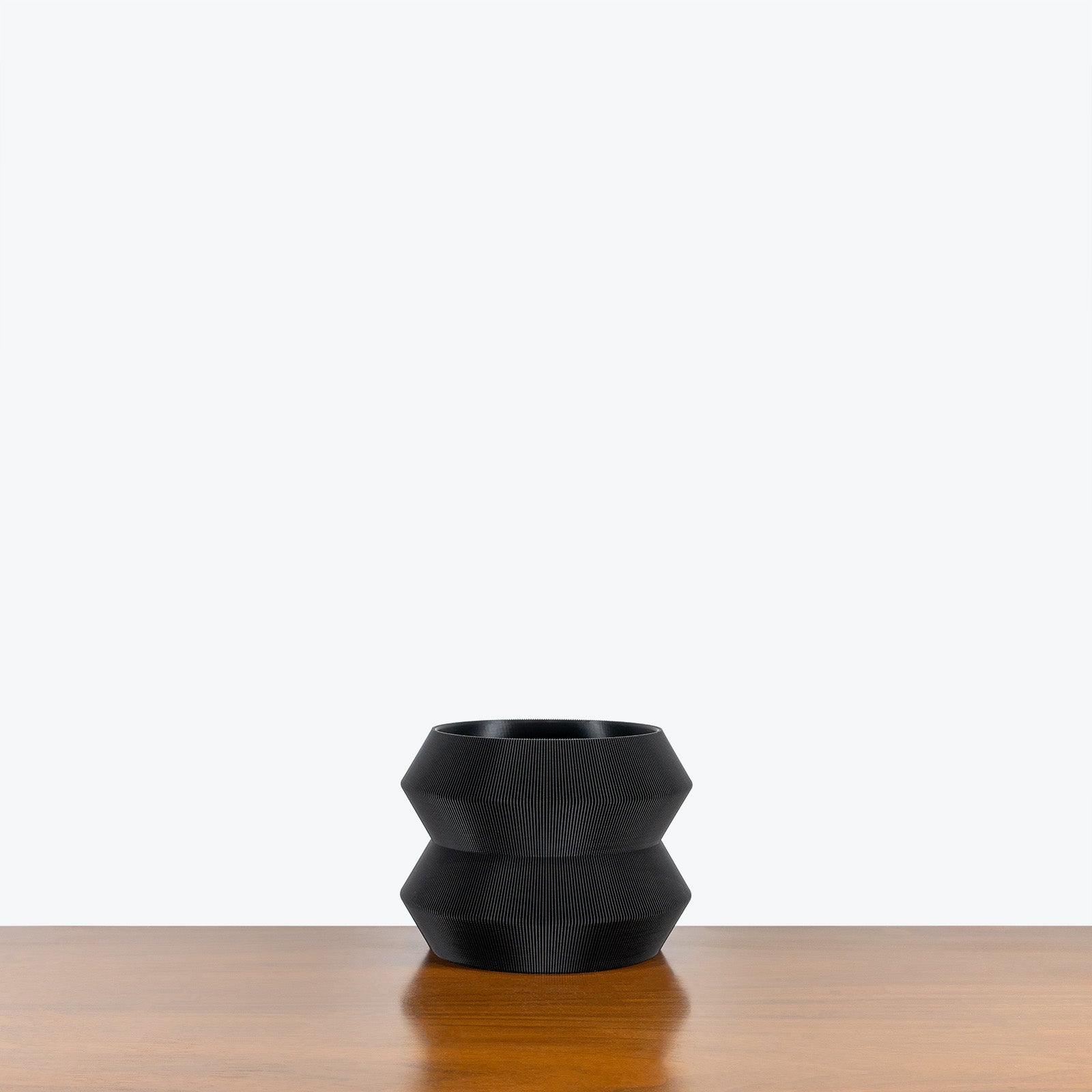 Geo Planter - 3D Printed Planter - House Plants Delivery Toronto - JOMO Studio #color_black