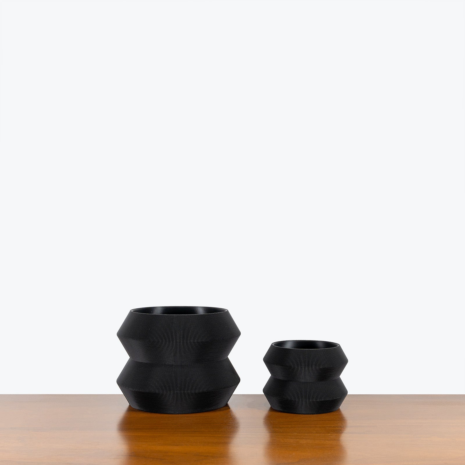 Geo Planter - 3D Printed Planter - House Plants Delivery Toronto - JOMO Studio #color_black