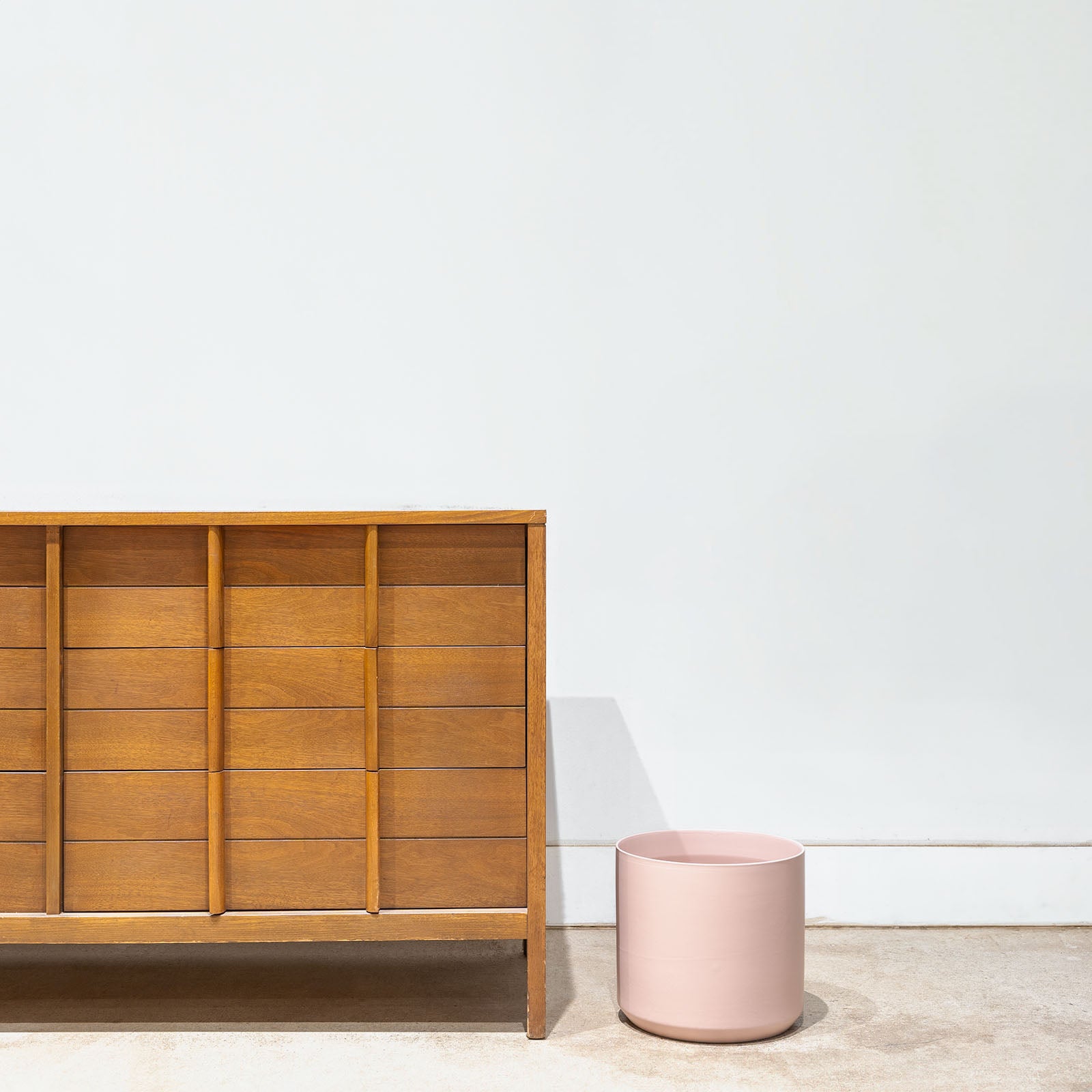 Modern Pink Ceramic Planter - House Plants Delivery Toronto - JOMO Studio
