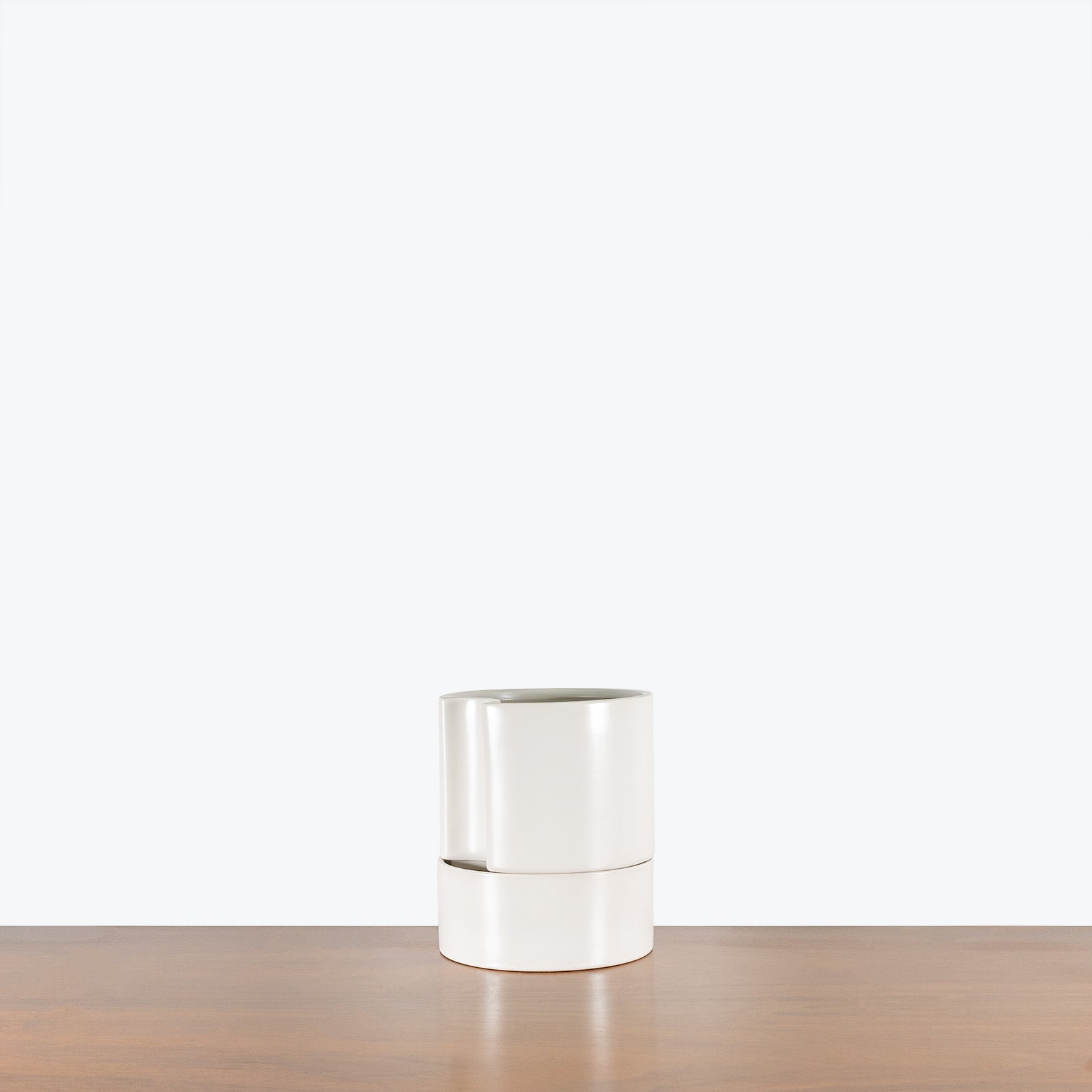 White Self Watering Planter - House Plants Delivery Toronto - JOMO Studio