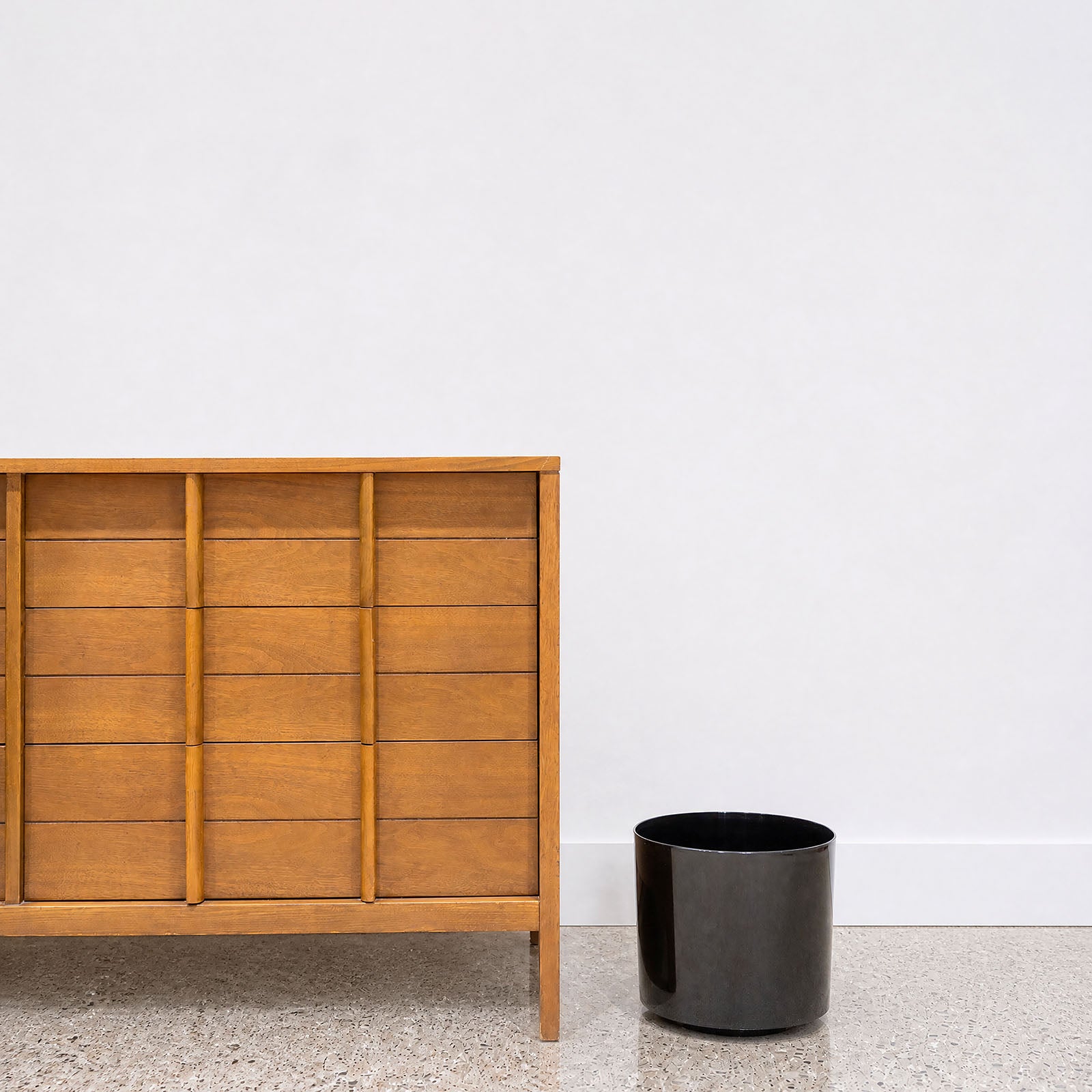 Mid Century Planter - House Plants Delivery Toronto - JOMO Studio