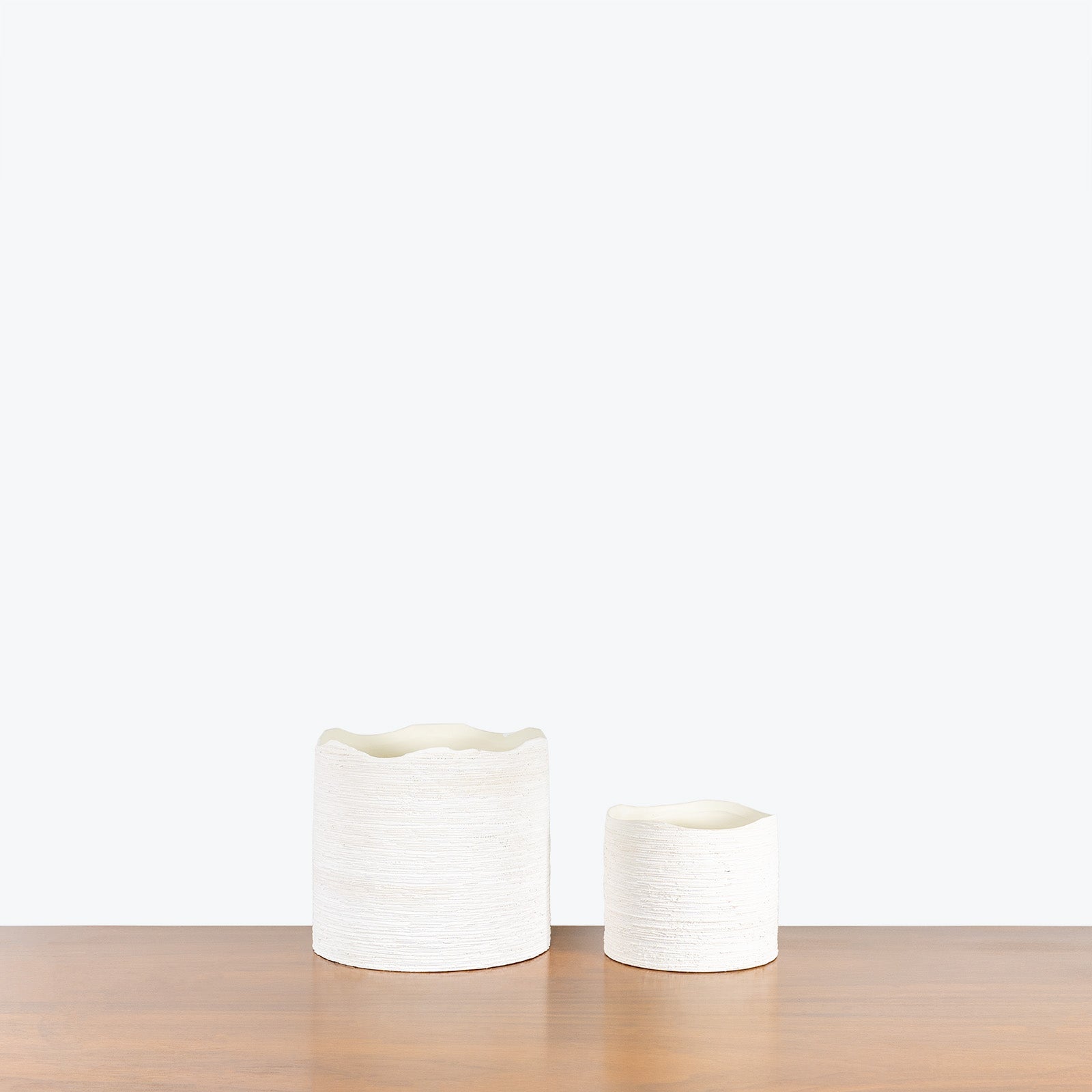 Wavy Ceramic Planter - House Plants Delivery Toronto - JOMO Studio